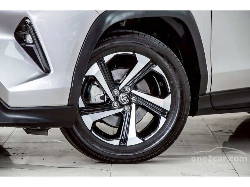 2024 Toyota Yaris Cross HEV Premium SUV