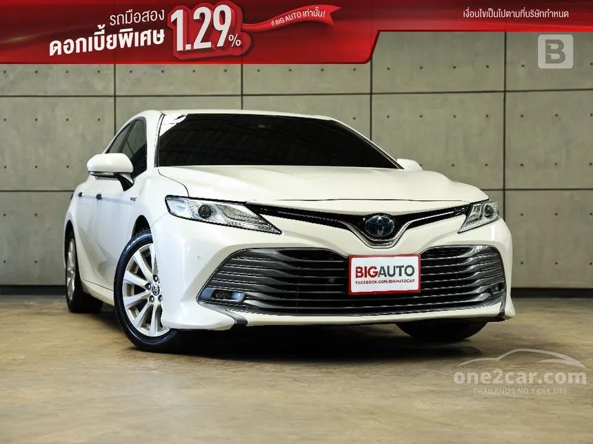 2021 Toyota CAMRY Hybrid Premium Sedan