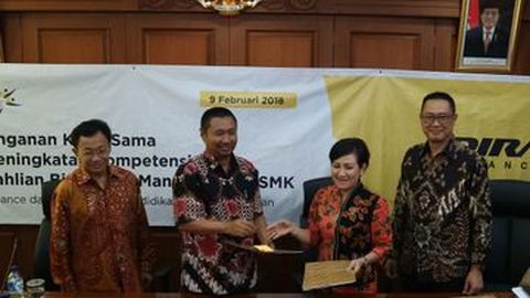Adira Finance Siapkan Program Pendidikan untuk Siswa SMK