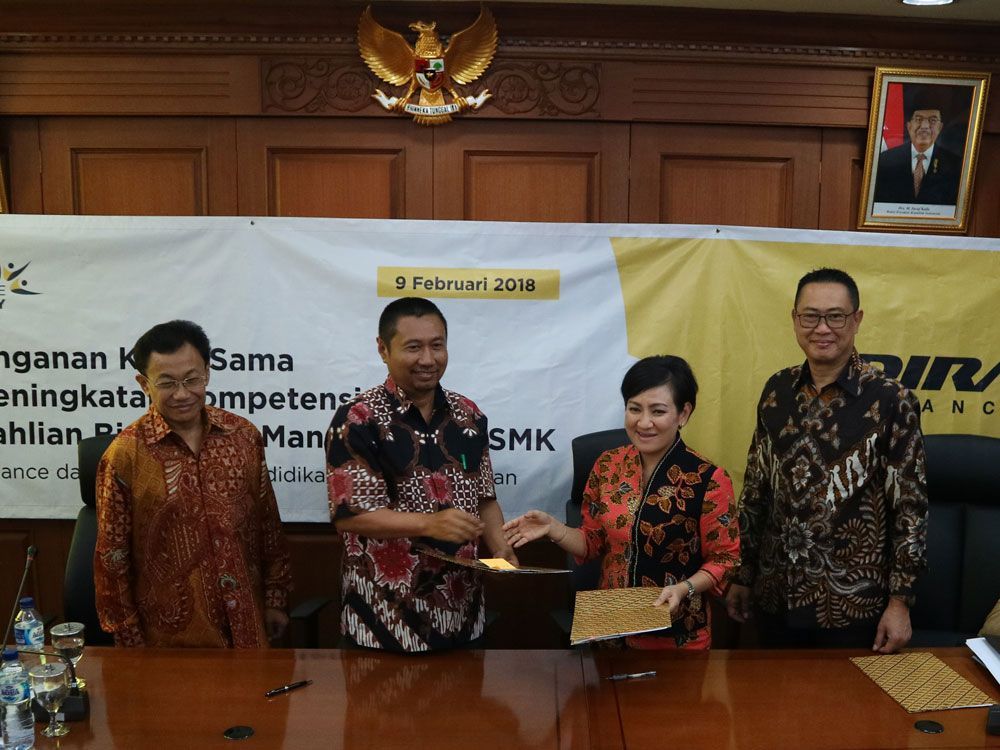 Adira Finance Siapkan Program Pendidikan untuk Siswa SMK