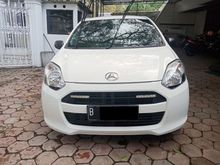 2015 Daihatsu Ayla 998 D Hatchback