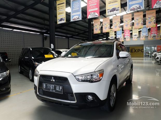 Outlander Sport - Mitsubishi Murah - 206 mobil dijual di Indonesia