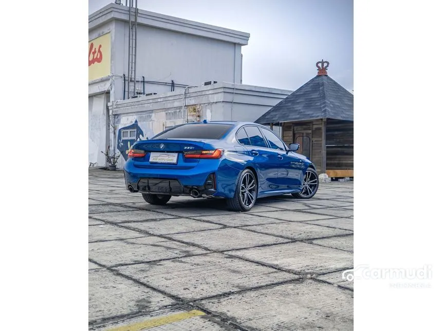 2024 BMW 330i M Sport Pro Sedan