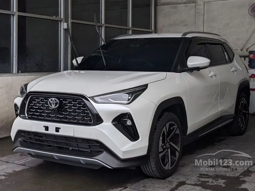 Jual Mobil Toyota Yaris Cross 2024 S GR Parts Aero Package 1.5 di DKI Jakarta Automatic Wagon Putih Rp 388.399.000