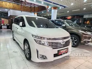 2014 Nissan Elgrand 2.5 Highway Star Leather MPV