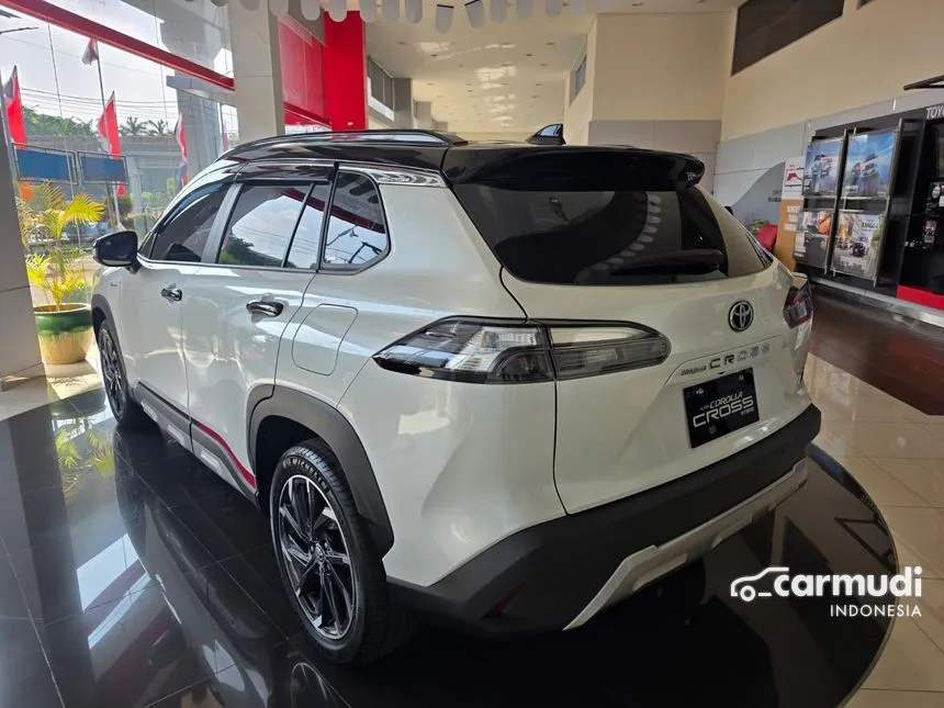 2025 Toyota Corolla Cross Hybrid GR Sport (Dual Tone) SUV
