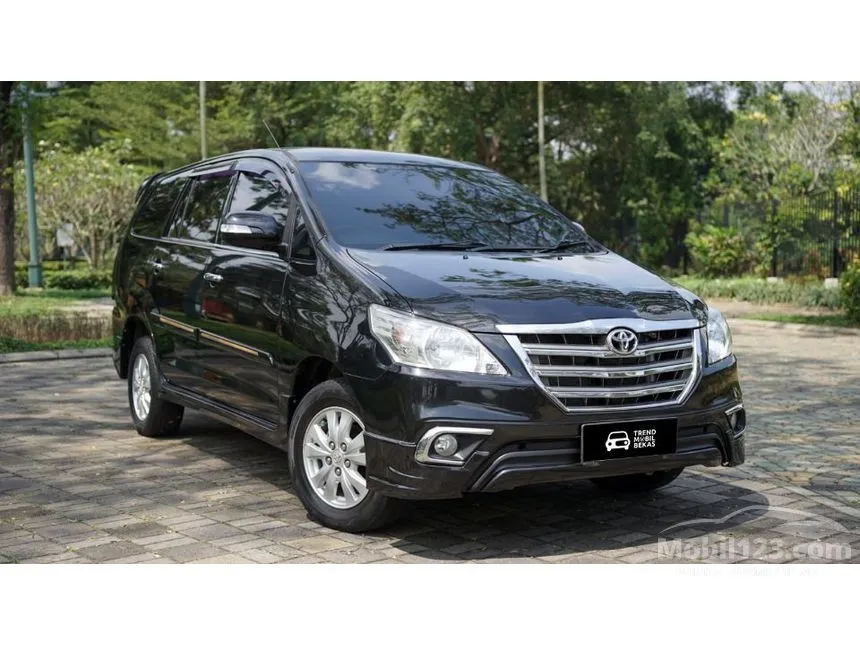 2014 Toyota Kijang Innova G Lux MPV