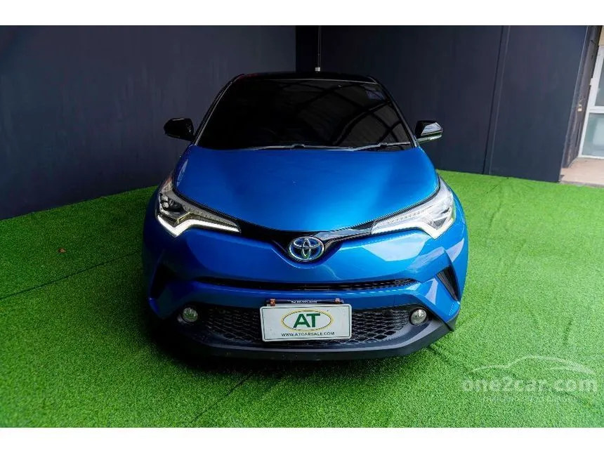 2019 Toyota C-HR HV Mid SUV