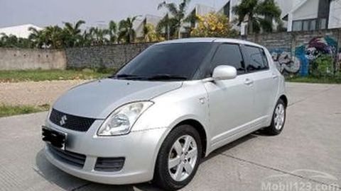 Serba-Serbi Suzuki Swift, Si Hatchback Stylish yang Tergantikan Oleh Baleno