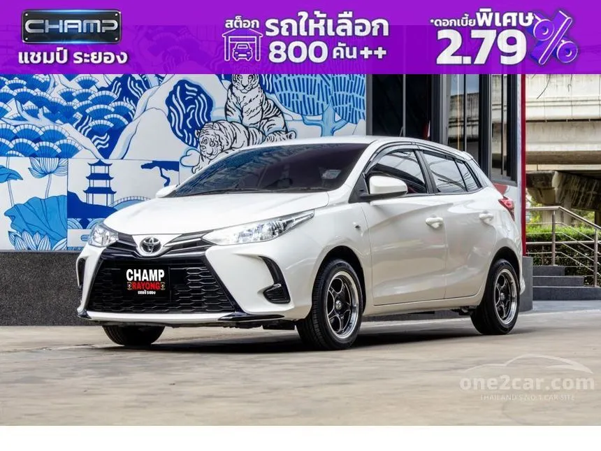 2021 Toyota YARIS Entry Hatchback