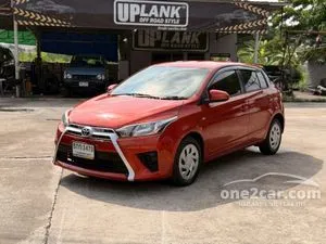 2015 Toyota YARIS 1.2 G Hatchback
