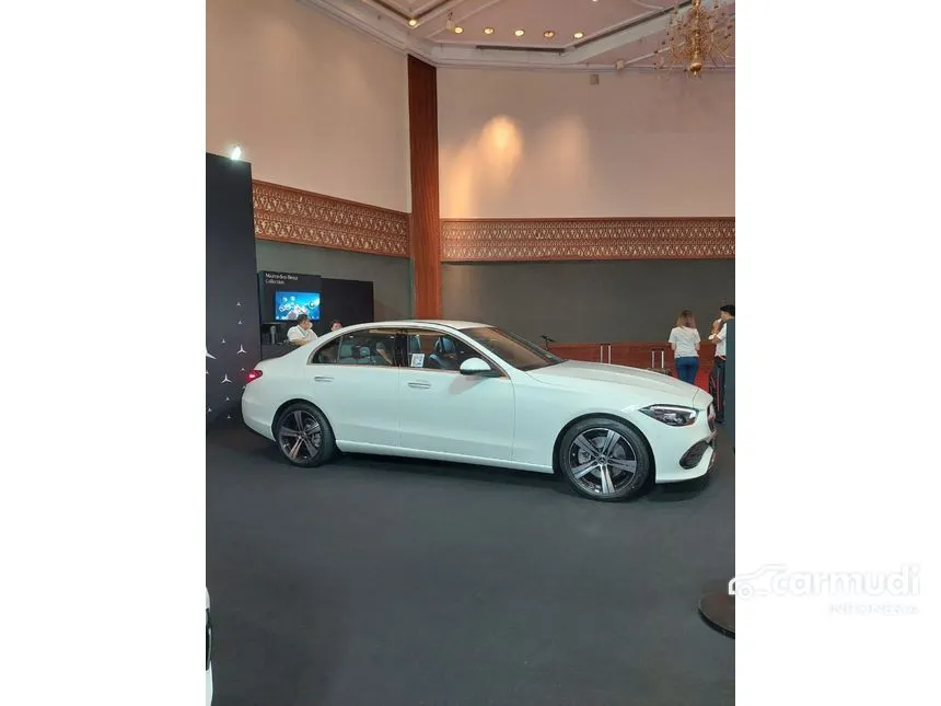 2023 Mercedes-Benz C200 Avantgarde Line Sedan