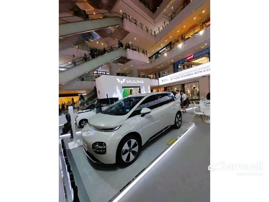 2024 Wuling Cloud EV EV Hatchback