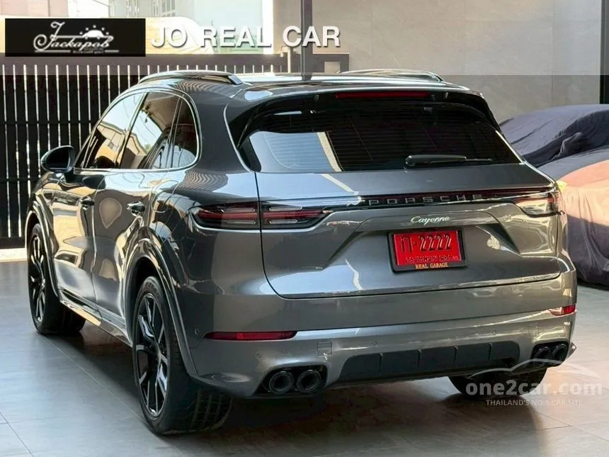 2022 Porsche CAYENNE E-Hybrid SUV