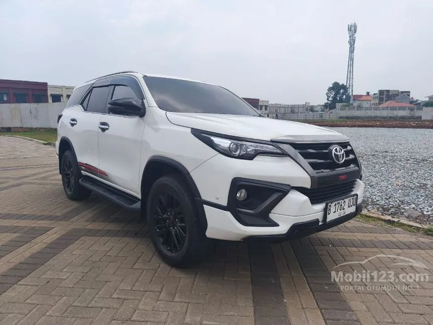 2020 Toyota Fortuner VRZ TRD 4X2 SUV