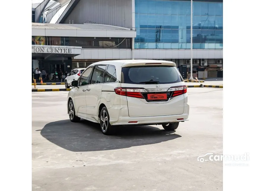 2016 Honda Odyssey Prestige 2.4 MPV