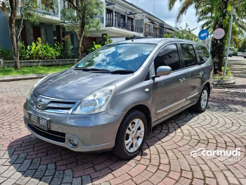 2011 Nissan Grand Livina XV MPV