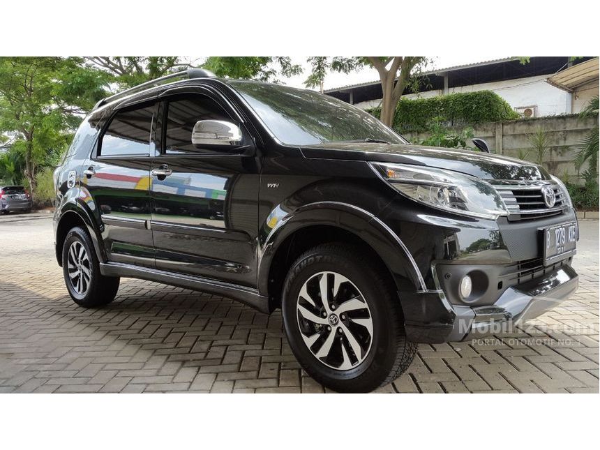 Toyota rush 2016