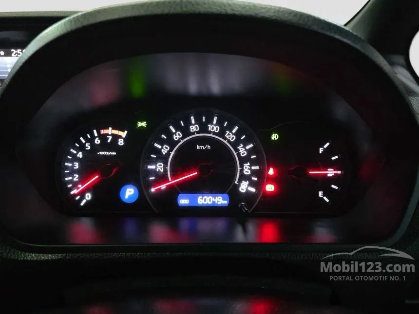 2018 Toyota Voxy MPV