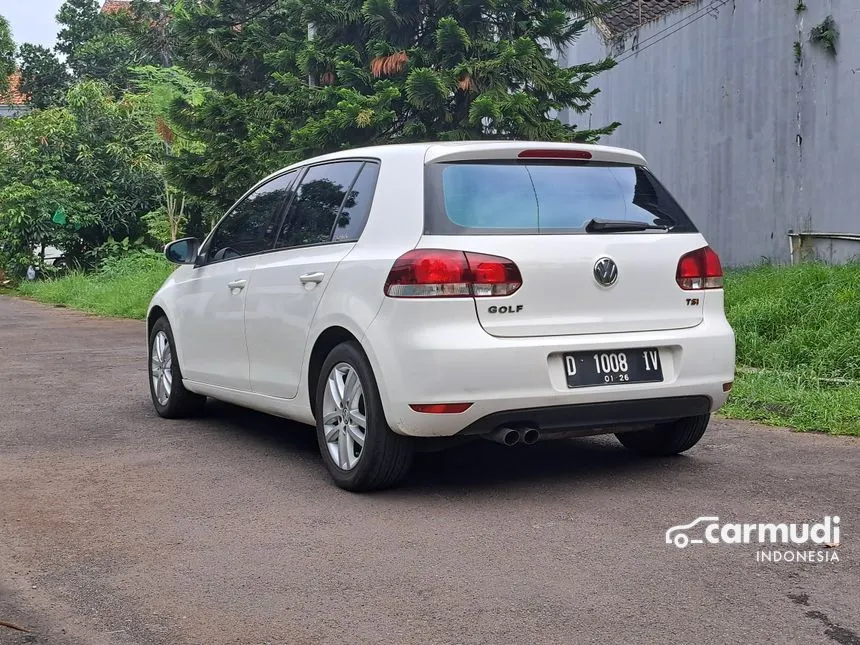 Jual Mobil Volkswagen Golf 2010 TSI 1.4 di Jawa Barat Automatic Hatchback Putih Rp 117.000.000