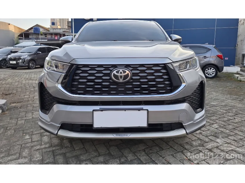 2022 Toyota Kijang Innova Zenix V HV Modellista (Non Premium Color) MPV