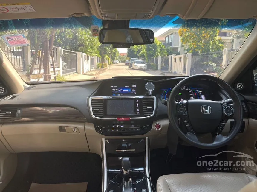 2017 Honda Accord Hybrid i-VTEC Sedan