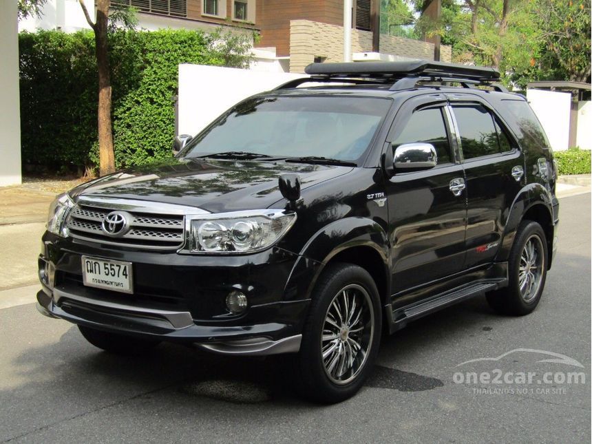 Toyota fortuner 2008