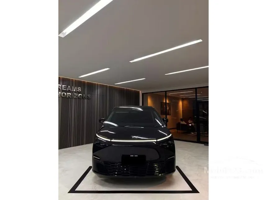 2025 XPeng X9 Long Range Pro MPV