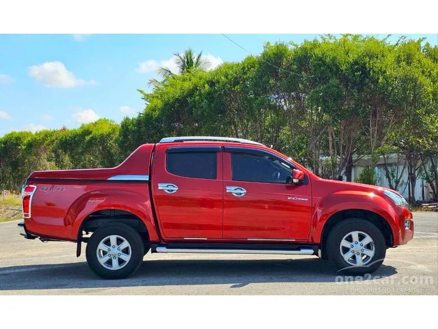 2015 Isuzu D-MAX Vcross L Cab-4 Pickup