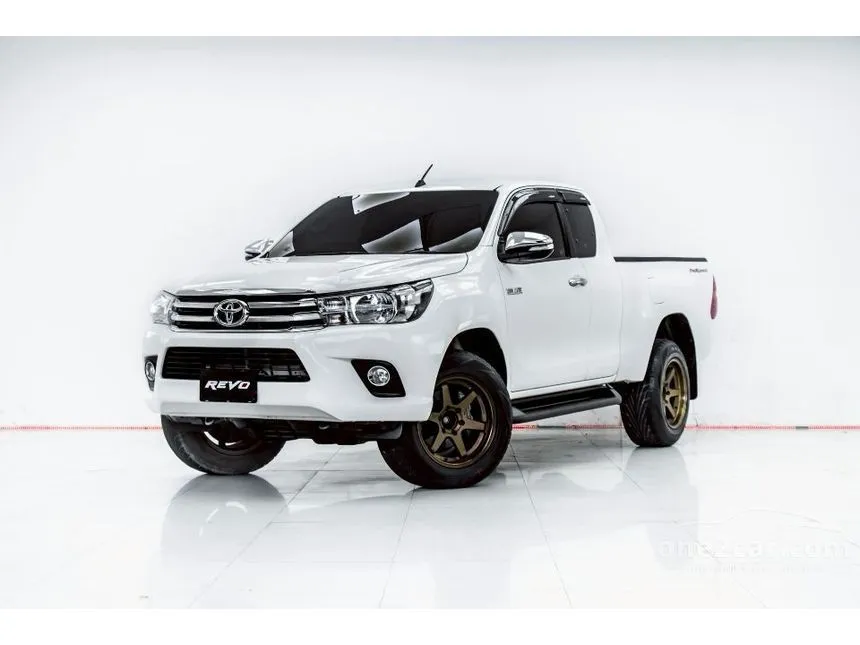 2017 Toyota HILUX REVO E Prerunner Smart Cab Pickup