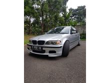 2004 BMW 318i 2.0 2.0 Automatic Sedan