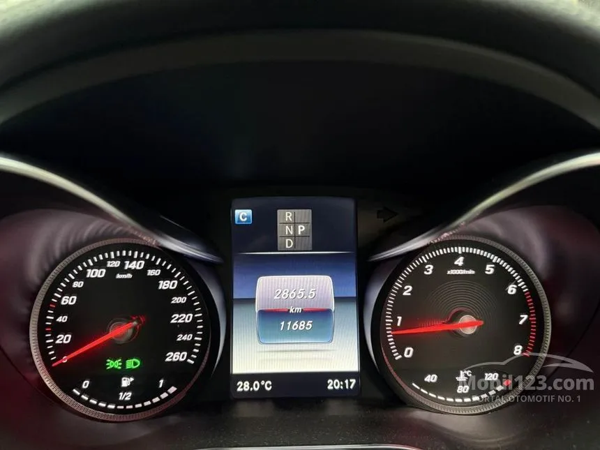 2018 Mercedes-Benz C300 AMG Line Sedan