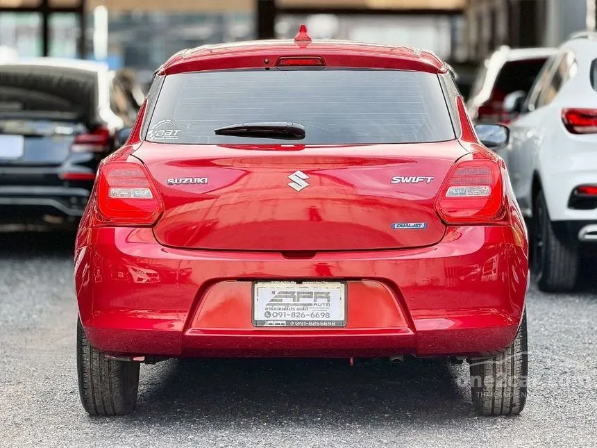 2024 Suzuki SWIFT GLX Hatchback