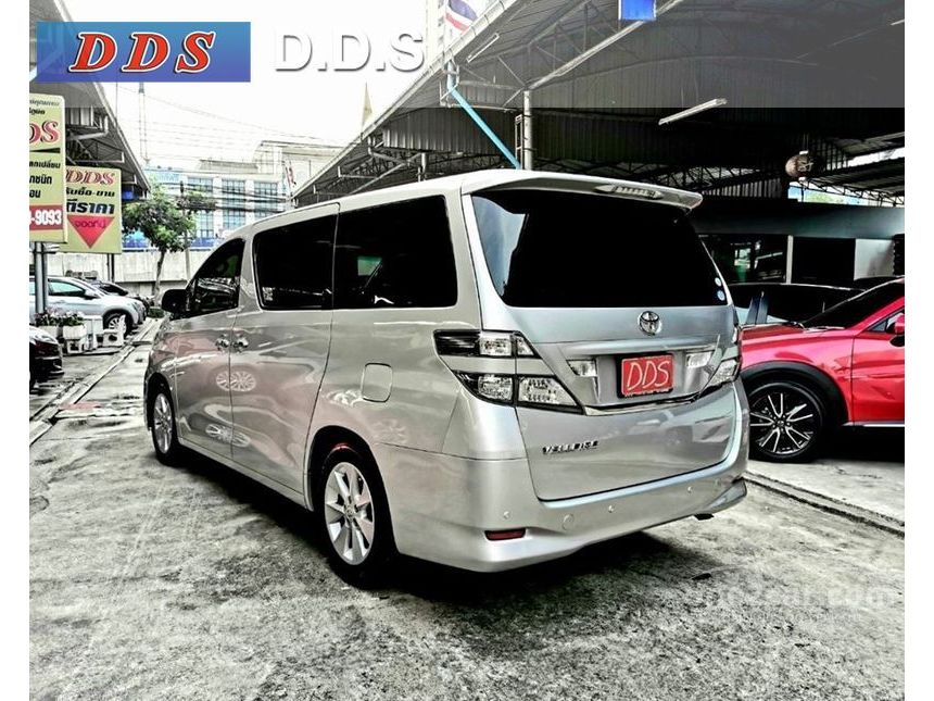 Toyota vellfire 2009