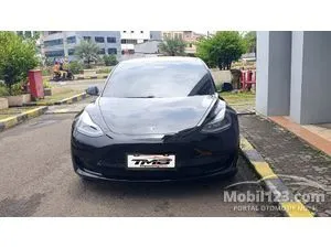 2021 Tesla Model 3 Standard Range Sedan