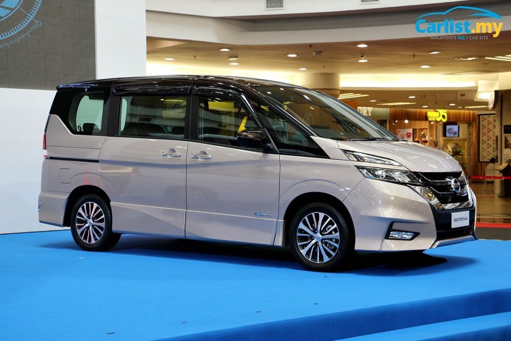 Nissan serena 2018 года