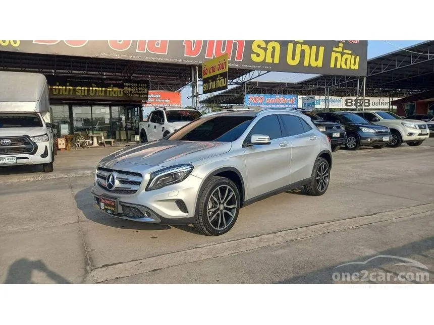 2015 Mercedes-Benz GLA200 Urban SUV