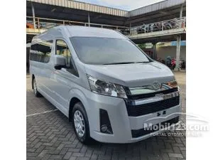 2024 Toyota Hiace 2.8 Premio Van