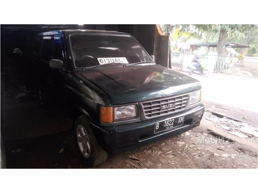 Jual Mobil  Isuzu  Panther  1996 2 5 di DKI  Jakarta Manual 