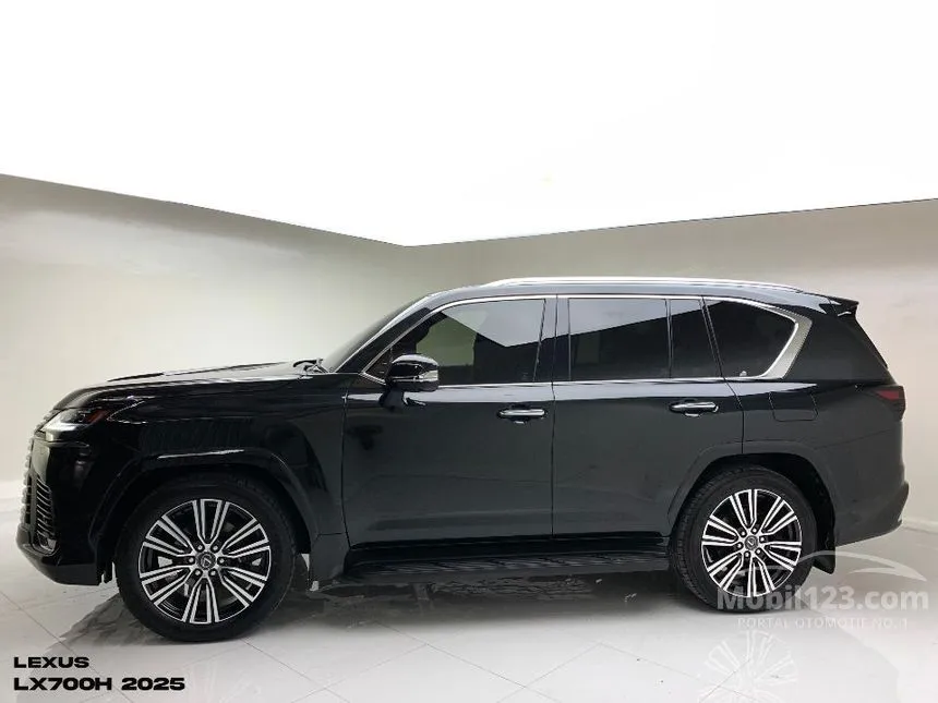 2026 Lexus LX 700h SUV