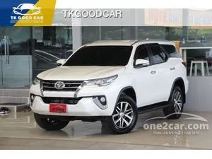 2016 Toyota FORTUNER 2.4 V SUV