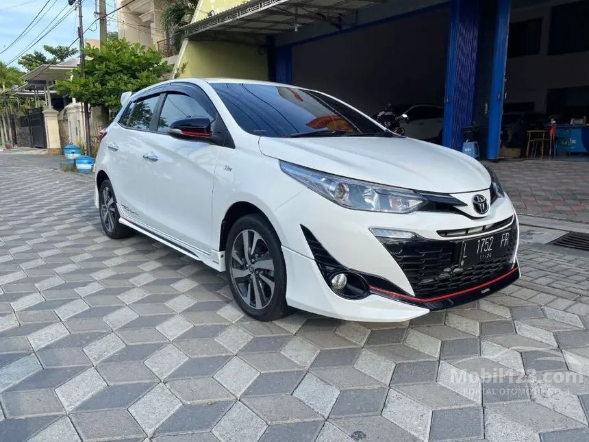 Jual Mobil Toyota Yaris 2019 TRD Sportivo 1.5 di Jawa Timur Automatic Hatchback Putih Rp 220.000.000
