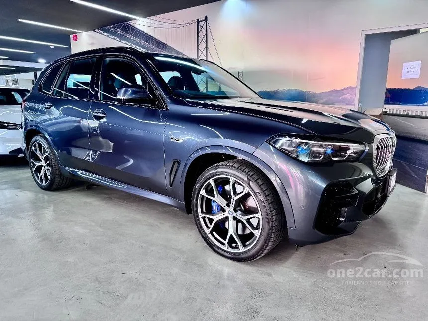 2022 BMW X5 xDrive45e M Sport SUV