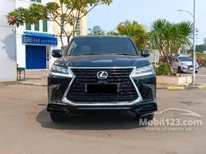 2017 Lexus LX 570 5.7 SUV