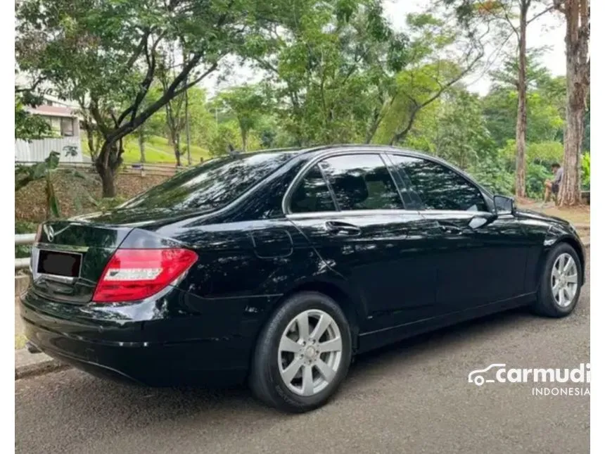 2013 Mercedes-Benz C200 CGI Sedan