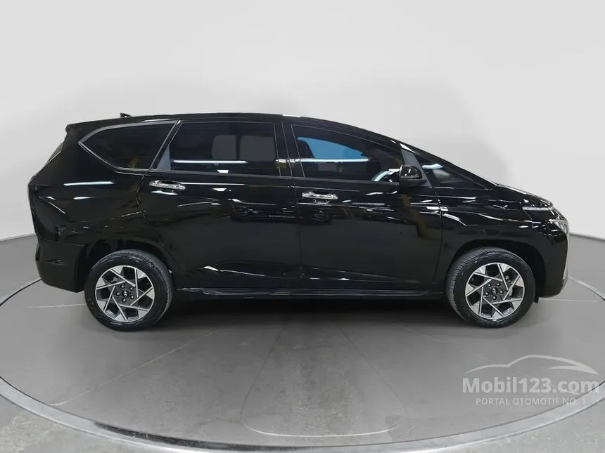 2024 Hyundai Stargazer Prime MPV