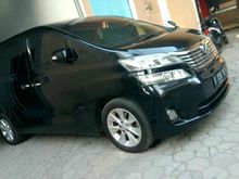 2010 Toyota Vellfire 2.4 V Van Wagon
