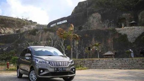 Rekomendasi Tempat Sewa Mobil di Bali dengan Supir
