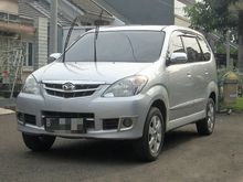 Daihatsu Xenia 989 Li DELUXE 2010