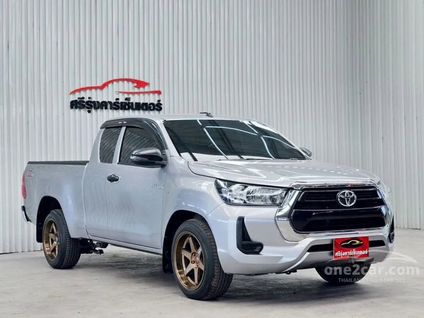 2022 Toyota HILUX REVO Prerunner Entry Smart Cab Pickup